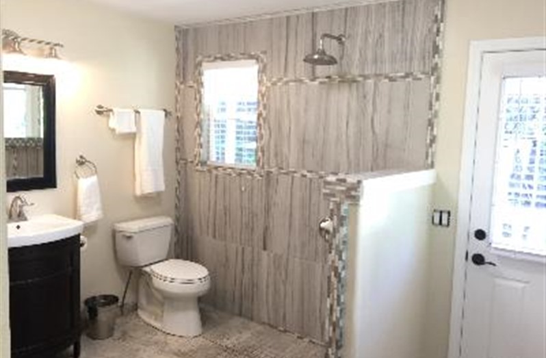 Aarons Cottage In Hilo Hawaii B B Rental